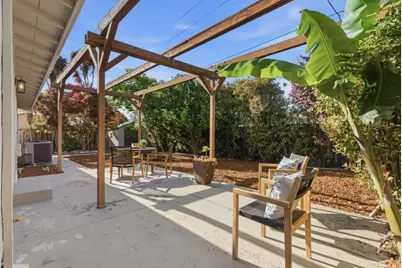 1113 Columbine Ave, Sunnyvale, CA 94086 - Photo 13