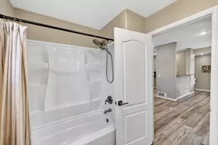 35509 Monterra Ter 201, Union City, CA 94587 - Photo 15