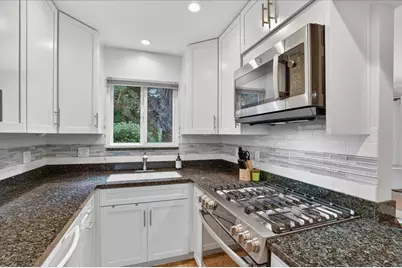 1400 Dolphin Dr, Aptos, CA 95003 - Photo 13