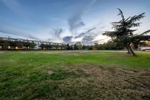 231 Cahill Park Dr, San Jose, CA 95126 - Photo 31