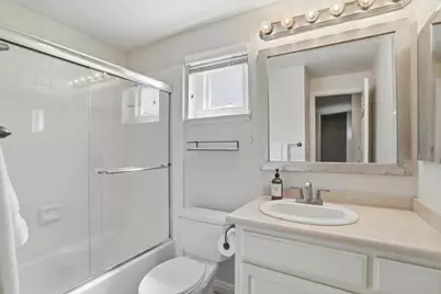 107 Monte Verano Ct, San Jose, CA 95116 - Photo 21