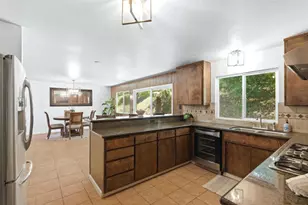 19024 Beatrice Dr, Salinas, CA 93907 - Photo 11
