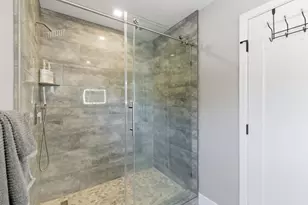 17770 Holiday Dr, Morgan Hill, CA 95037 - Photo 41