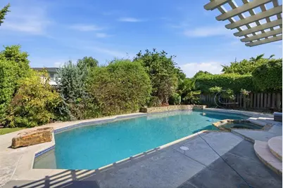 341 Fontana Dr, Santa Clara, CA 95051 - Photo 41