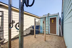 502 E Beach St, Watsonville, CA 95076 - Photo 39