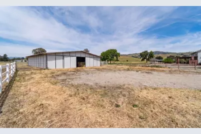 1645 Eberts Dr, San Martin, CA 95046 - Photo 29