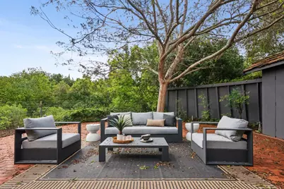 25845 Springhill Dr, Los Altos Hills, CA 94022 - Photo 39