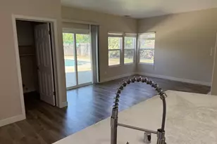 4117 E Haack Ct, Elk Grove, CA 95758 - Photo 9