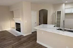 4117 E Haack Ct, Elk Grove, CA 95758 - Photo 5
