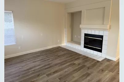 4117 E Haack Ct, Elk Grove, CA 95758 - Photo 7