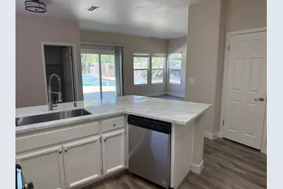 4117 E Haack Ct, Elk Grove, CA 95758 - Photo 3