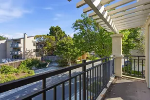 39 Arroyo View Cir, Belmont, CA 94002 - Photo 25