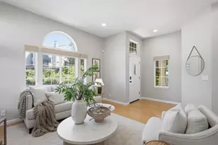 39 Arroyo View Cir, Belmont, CA 94002 - Photo 7