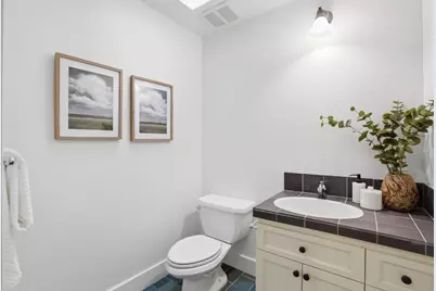 2136 Clayton Dr, Menlo Park, CA 94025 - Photo 15