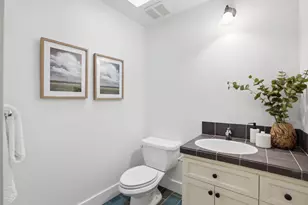 2136 Clayton Dr, Menlo Park, CA 94025 - Photo 15