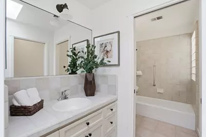 2136 Clayton Dr, Menlo Park, CA 94025 - Photo 25