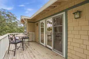 2136 Clayton Dr, Menlo Park, CA 94025 - Photo 19