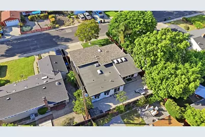 2466 Armstrong, Santa Clara, CA 95050 - Photo 43