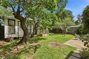 212 Darwin St, Santa Cruz, CA 95062 - Photo 33
