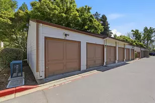1350 Fairway Entrance Dr, San Jose, CA 95131 - Photo 37