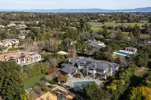 12366 Priscilla Ln, Los Altos Hills, CA 94022 - Photo 21