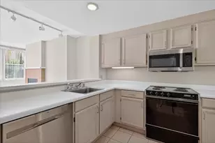 550 Ortega Ave A203, Mountain View, CA 94040 - Photo 9