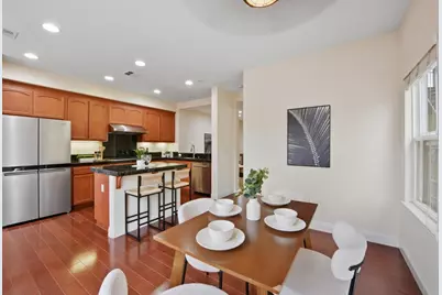 48962 Woodgrove Cmn, Fremont, CA 94539 - Photo 5