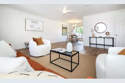1915 Mount Vernon Ct 15, Mountain View, CA 94040 - Photo 5