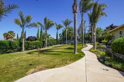 303 Taryn Ct, Hollister, CA 95023 - Photo 7