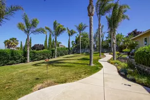 303 Taryn Ct, Hollister, CA 95023 - Photo 7
