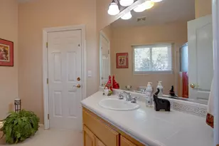 303 Taryn Ct, Hollister, CA 95023 - Photo 29