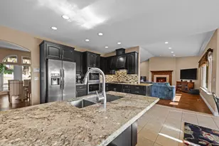 303 Taryn Ct, Hollister, CA 95023 - Photo 15