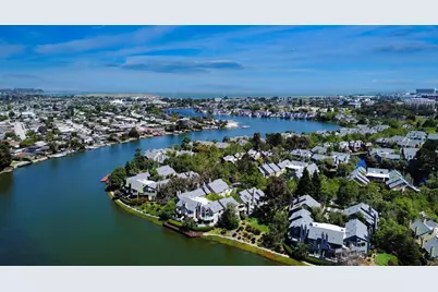 1054 Shoreline Dr, San Mateo, CA 94404 - Photo 3