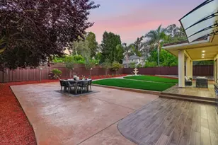14302 Lora Dr, Los Gatos, CA 95032 - Photo 59