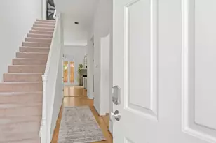 656 Cedar St 3, San Carlos, CA 94070 - Photo 5