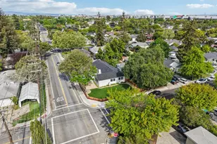 551 Newbridge St, Menlo Park, CA 94025 - Photo 29