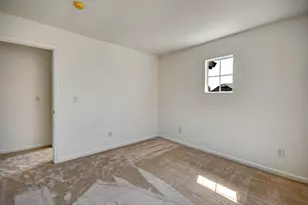 2287 Woodset Dr, San Jose, CA 95116 - Photo 27