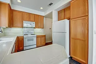 2287 Woodset Dr, San Jose, CA 95116 - Photo 19