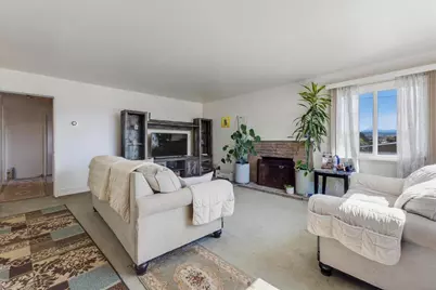 1855 Andrew Ct, Seaside, CA 93955 - Photo 3