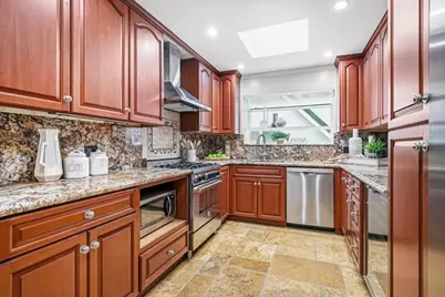 3202 E Laurel Creek Rd, Belmont, CA 94002 - Photo 15