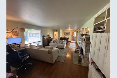 906 Bautista Dr, Salinas, CA 93901 - Photo 5