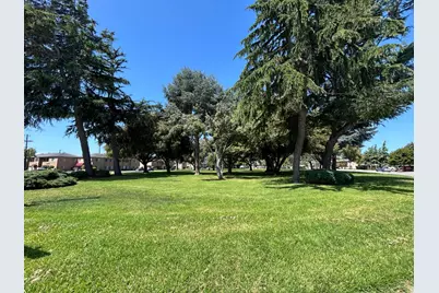 906 Bautista Dr, Salinas, CA 93901 - Photo 33
