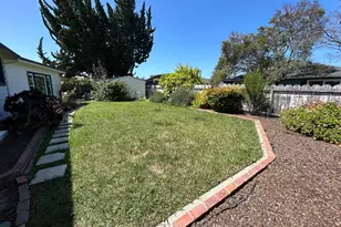 906 Bautista Dr, Salinas, CA 93901 - Photo 27