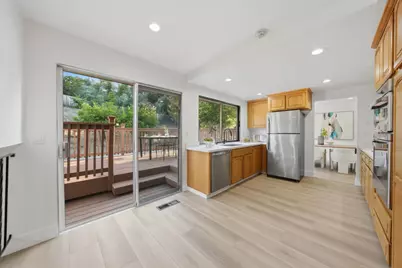 4199 Loganberry Dr, San Jose, CA 95121 - Photo 15