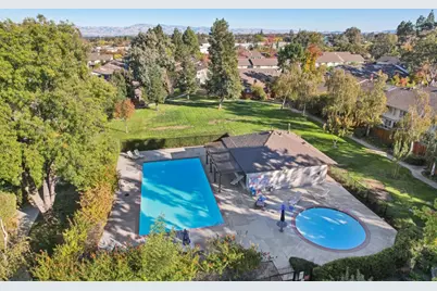 10893 Northfield Sq, Cupertino, CA 95014 - Photo 59