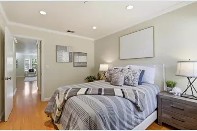 979 La Mesa Ter Apt D, Sunnyvale, CA 94086 - Photo 15