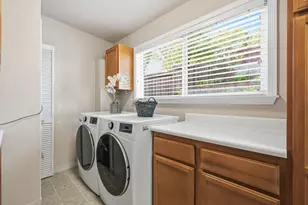 1912 Oak Knoll Dr, Belmont, CA 94002 - Photo 9