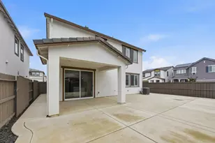 10071 Sea Turtle St, Elk Grove, CA 95757 - Photo 27