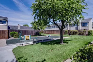 1310 Primavera St 109, Salinas, CA 93901 - Photo 27