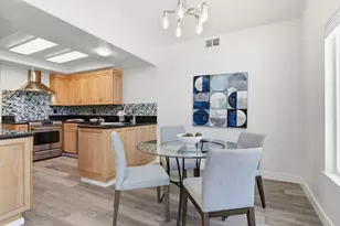 2372 Apsis Ct, San Jose, CA 95124 - Photo 11